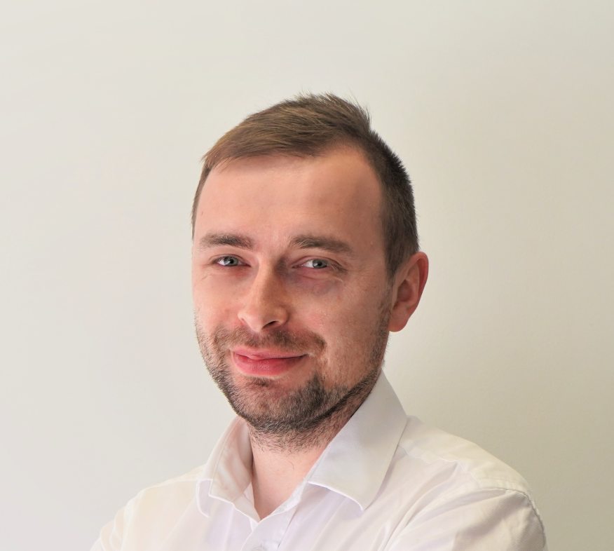 mateusz-600x600-2